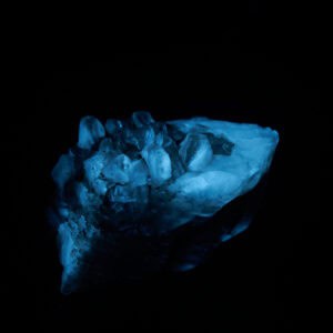 fluorescentní krystalický sádrovec Bílina, 87g