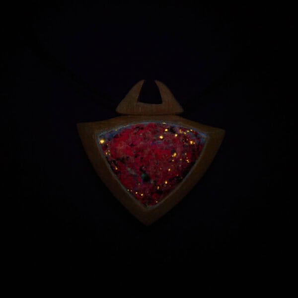 Autorský fluorescentní náhrdelník - kámen, dřevo - J009 - Image 4